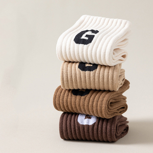 OEM Personalizable Logo Grip Calcetines de alta calidad de algodón y de nylon para Pilates y Yoga Mujeres y Hombres de Bajo MOQ al por mayor - Product Image 5