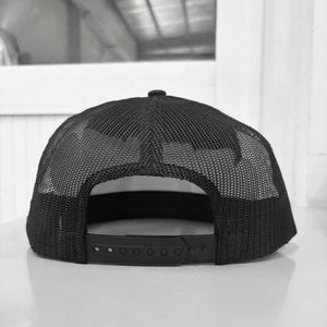 หมวกแก็ปปีกแบนแบบปรับได้หมวกแก๊ป Gorras Trucker 5แผงหมวกแก็ปแบบพรีเมียมปักโลโก้3D แบบกำหนดเองขายส่ง - Product Image 3