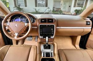 Oferta con Descuento, Porsche Cayenne GTS Usado del 2009 - Product Image 4