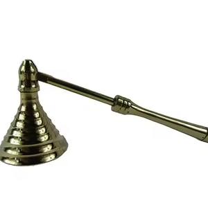 La mejor calidad DIY Grado Latón Ganado Snuffer Aluminio Forma de hoja Metal para el hogar Hotel Snuffing Premium Calidad Vela Snuffer - Product Image 5