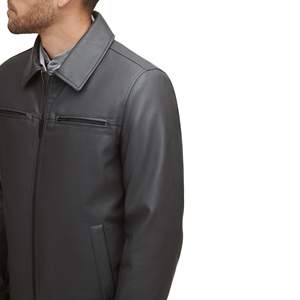 Veste à capuche à col montant Vintage en cuir véritable noir pour hommes classiques pour l'automne imperméable respirant avec logo avant - Product Image 4