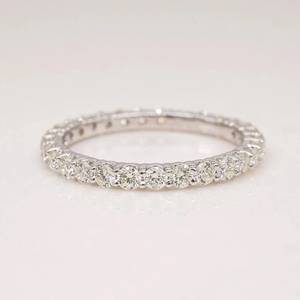 Bague de mariage en or blanc massif 14K 0.84 TCW coupe Moissanite Design minimaliste pleine éternité bande d'empilage bague assortie GRA - Product Image 1