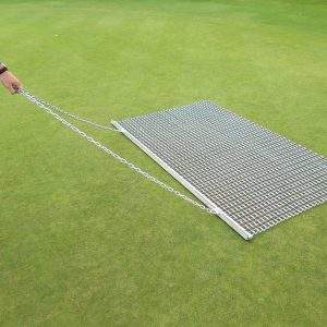 Tapis de nivellement et de toilettage de terrain durable pour l'entretien du baseball, du softball et du champ intérieur - Product Image 3