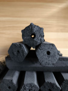 Briquettes de charbon de bois en forme de bâton pour barbecue Chaleur durable et constante pour une cuisine en plein air d'excellence - Product Image 6