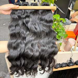 Vague naturelle de meilleure qualité dans les cheveux de trame, Extensions de cheveux crus en gros, à partir de cheveux humains crus - Product Image 1