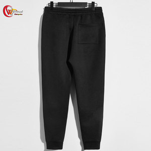 ชุดวอร์มผู้ชายแขนยาวผ้าฟลีซแบบสบายๆ สำหรับฤดูหนาว ราคาถูก ขายส่ง OEM  รับทำโลโก้  ดีไซน์ใหม่ ผ้าฝ้าย เป็นมิตรกับสิ่งแวดล้อม - Product Image 6