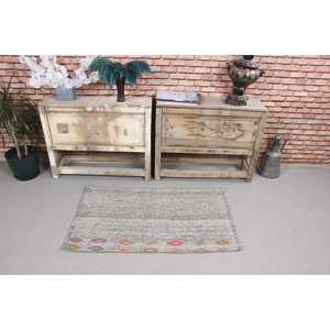 Alfombra Turca Kilim de 2.1x3.3 pies, Alfombra Gris con Diseño de Patchwork, Lana Ecológica con Respaldo de Látex - Product Image 2