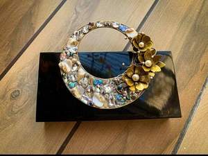 DRIVEN LINKED Standard Quality Resin Clutch Embroidery Rhinestone Summer Eco-friendly Handmade Luxury Designer Purse Best Price - Product Image 5