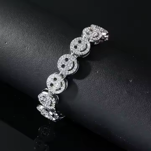 Pulsera de Plata 925 con Diamante Moissanita, Accesorio de Plata Atractivo con un Brillante Arreglo de Piedras que Ofrece un Brillo Elegante - Product Image 5