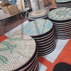 เสื่อปูรองจานหอยมุกแบบใหม่ประดับเปลือกหอยสำหรับงานแต่งงานทำด้วยมือจากเวียดนามขายส่ง - Product Image 6