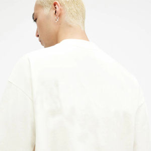 เสื้อยืดผ้าฝ้ายเฮฟวี่เวทลายว่างเปล่าสำหรับผู้ชายดีไซน์แบบกำหนดเอง - Product Image 3