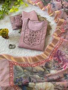 ชุดเสื้อผ้า3ชิ้นผ้าไหมโรมันแบบพรีเมี่ยมสีชมพูสำหรับเด็กทารกชุดผ้า Salwar สีตัดกัน - Product Image 2