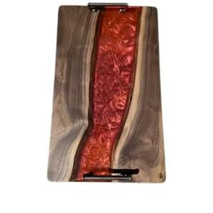 Bandeja de servicio de Río de resina de moda con base de madera y asas de metal, ideal para decoración de cocina moderna y eventos de alojamiento - Product Image 4