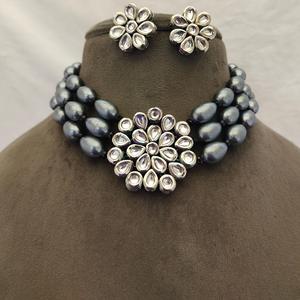 Conjunto de Gargantilla tradicional Kundan con cuentas negras y pendientes para ropa de novia para mujeres y niñas, Gargantilla Kundan para fiestas de bodas - Product Image 1