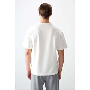 T-shirt basique pour homme en coton épais et doux, coupe ample, couleur écru - 88377 - Product Image 5