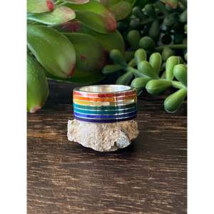 Anillos de Plata con Incrustaciones de Turquesa y Piedras Multicolores Hechos a Mano en el Suroeste, Joyería con Gemas Engastadas en Bisel para Uso Diario - Product Image 1