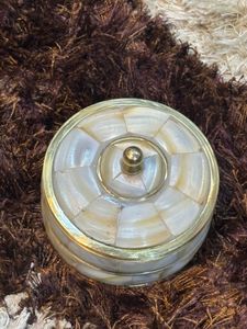 Joyero de Latón con Incrustaciones de Nácar de la Mejor Calidad, Joyero de Dos Niveles con Incrustaciones de Nácar, Estilo Bohemio, Caja para Sindoor - Product Image 6