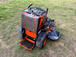 Tondeuse autoportée commerciale Kubota SZ26-52 de 51 pouces, modèle 2026, à vendre - Product Image 3