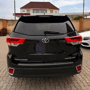 Toyota Highlander En stock Excelente estado Bastante usado y nuevo Fresco y limpio Volante a la derecha Volante a la izquierda - Product Image 5