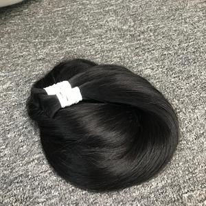 Extensión de cabello rubio Calidad de Grado Superior Cabello Remy a granel Rubio crudo 613 y extensiones de cabello humano alineado con cutícula Virgen Negra - Product Image 3