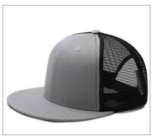Casquette de camionneur à bord plat pour hommes, vierge et unie avec logo de marque personnalisé/Casquette à pression en maille en vrac - Product Image 4