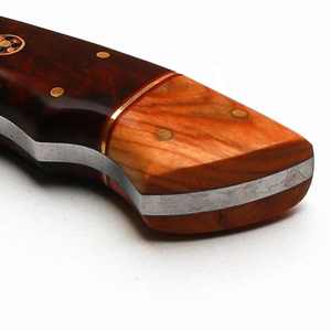 Couteau de chasse en acier damas personnalisé fait main avec manche en bois couteau de survie - Product Image 6