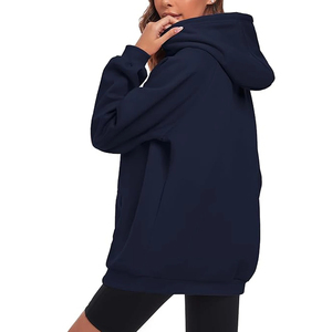 Sweat à capuche surdimensionné pour femme en vert sauge confortable doux pull à manches longues pour tenue décontractée ou Streetwear - Product Image 3