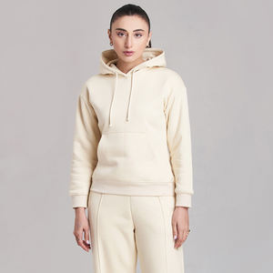 Conjuntos Deportivos de Invierno para Mujer, de Alta Calidad, Bajo Precio, MOQ Bajo, Transpirables, Elegantes y de Secado Rápido, Más Vendidos - Product Image 1