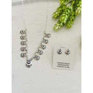 Conjunto de Collar de Ópalo y Plata de Ley Hecho a Mano por Artistas Navajo, Colección de Joyería Fina - Product Image 1