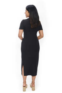 Robe moulante exclusive pour femmes avec demi-manches et encolure dégagée sous le genou coupe spandex parfaite pour la fête ou un usage quotidien - Product Image 3