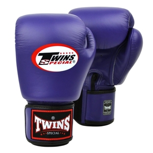 Nuevo diseño, nuevo modelo, guantes de boxeo de entrenamiento, guantes de lucha Pro Fight, cuero sintético, guantes de boxeo gemelos hechos a medida - Product Image 1