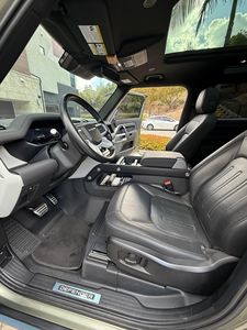 LAND ROVER DEFENDER 90/RHD 2022 SE DE USADO - Product Image 2