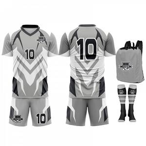 2026 maillot de football rouge pour hommes uniforme en gros meilleure qualité vêtements de football Service OEM vente chaude haut maillot de football - Product Image 1