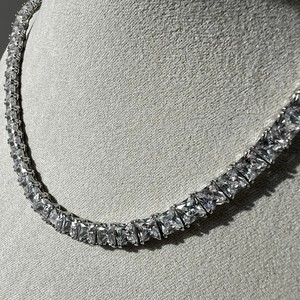 Cadena de tenis vintage con diamantes redondos de talla brillante de 3.00MM y engaste de bisel para mujer, ideal para regalo y fiesta - Product Image 1