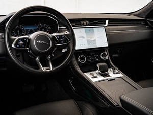 รถจักรยานยนต์ Jaguar F-PACE P250 R-Dynamic S ปี 2025 สภาพดี ใช้งานน้อย - Product Image 2