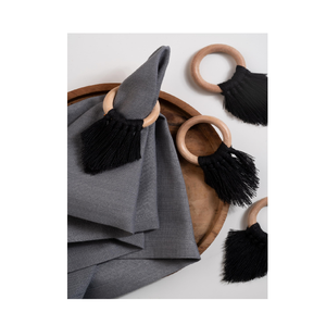 Servilletero de madera Nueva hebilla de servilleta de cordel tejido con borla Boho Estilo pastoral Cuenta de madera para uso en fiestas bodas - Product Image 1