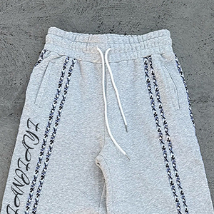 Qianjiayi Custom logo Men's Vintage Wash Jeans Raw Edge Stripes Paint Splatter Gradient <strong>Jogging</strong> Men's Casual Wide Leg Pants - Product Image 6