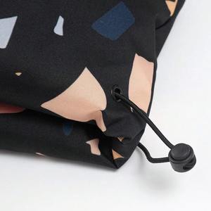 เสื้อแจ็คเก็ตพัฟเฟอร์ทรงสลิมฟิตสำหรับผู้ชาย แจ็คเก็ตฤดูหนาวแบบพองตัว  รับสั่งทำพร้อมปักโลโก้ด้วยลายแจ็คการ์ด  ทันสมัย อุ่นสบาย ผ้าแคนวาส - Product Image 3