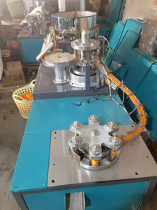 Prix d'usine 28mm 30mm 38mm Machine à refendre entièrement automatique pour bouchon de bouteille d'eau en plastique Machine à plier pour couper le bouchon - Product Image 4