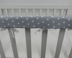 Housse de berceau pour lit bébé Coussin de dentition à taches blanches sur gris/gris Convient également à Boori 100% coton - Product Image 2