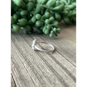 Oval Cut Opal Cluster <b>Ring</b> in <b>Sterling</b> <b>Silver</b> Geometric Everyday Wear - Product Image 3