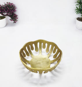 Bol à fruits en aluminium plaqué argent de haute qualité Surface brute Designer Modern Premium Quality Vintage Fruit Bowl Table Centerpiece - Product Image 5