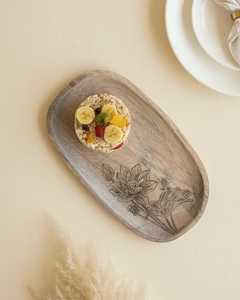 Bandeja Cuadrada de Madera de Acacia Sólida con Asa, Diseño Moderno, Personalizable para Ramadán y Bodas - Product Image 1