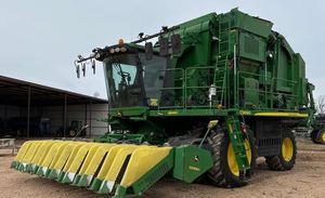 รถเกี่ยวข้าวมือสอง John Deere S680 ราคาประหยัด พร้อมขาย เครื่องจักรกลการเกษตรประสิทธิภาพสูง เชื่อถือได้และมีประสิทธิภาพ - Product Image 2