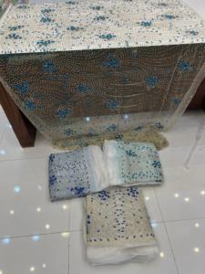 Cravate perlée indienne de style décontracté George Wrapper pour adultes en soie Produit ODM personnalisé pour l'Afrique - Product Image 3