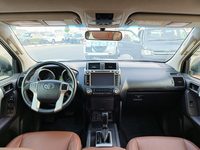 NOUVEAU Toyota Land Cruiser Prado VXR 4x4 SUV 2.7L 4 cylindres essence 2017, élégant et fiable, d'occasion