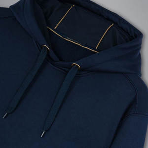Sudadera con capucha de poliéster de estilo moderno inspirada en la ropa de calle, ropa de entrenamiento transpirable ligera, Sudadera con capucha de poliéster - Product Image 5