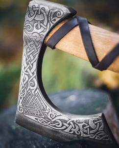 Hache Viking en acier au carbone, forgée à la main, gravée, hache médiévale, hache à barbe, manche en bois, pour le camping - Product Image 2