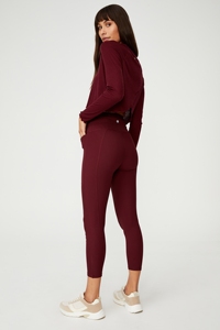 Leggings courts pour femmes legging capri pour gym et entraînement de fitness legging de haute qualité sur mesure pour femmes au prix de gros - Product Image 4