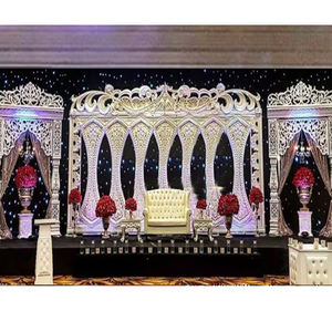 Decoración de Escenario para Bodas Grand Royal en Tema Rojo y Dorado, Nuevo Diseño para Recepciones de Bodas Indias, Evento en Missouri - Product Image 2